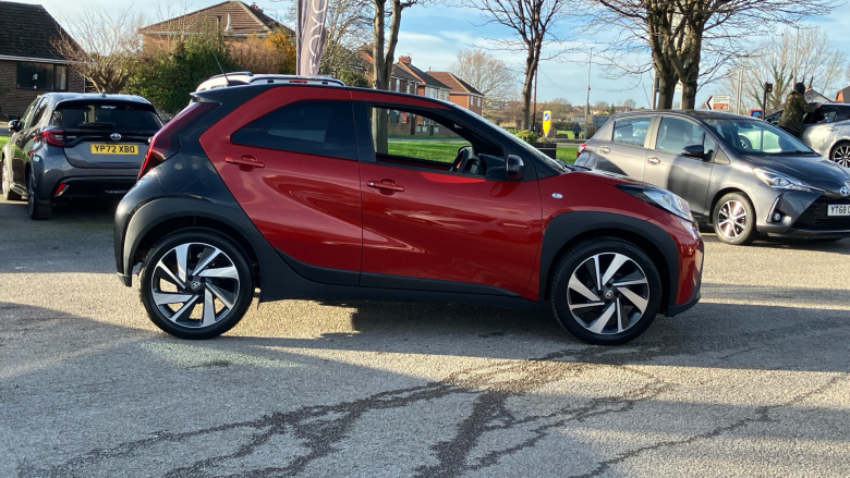 Toyota Aygo X 1.0 VVT-i Edge 5dr Petrol Hatchback